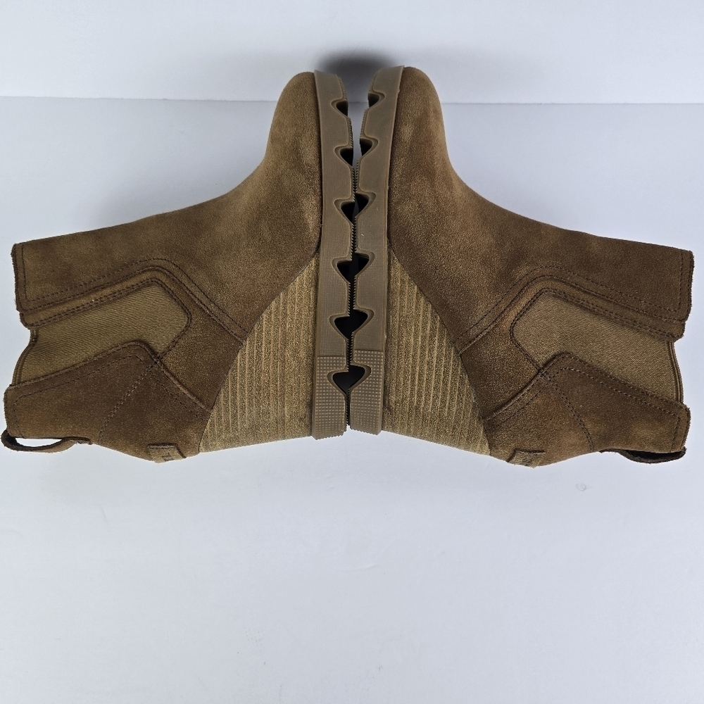Sorel Chelsea Women's Tan Wedge Suede Bootie with Stacked Heel Size 7 1/2 - Picture 10 of 15